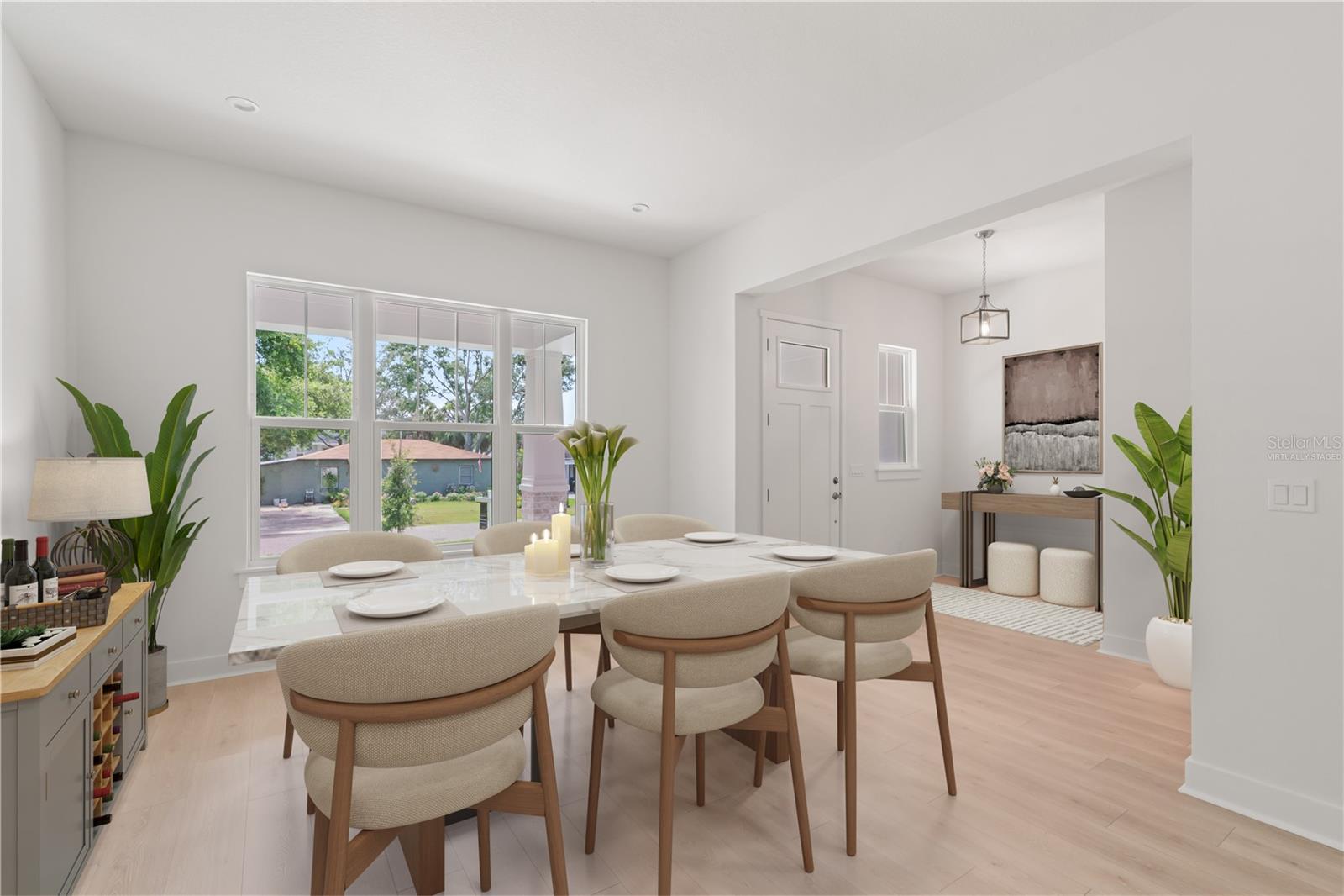 Listing photo id 6 for 4307 Renellie Drive S