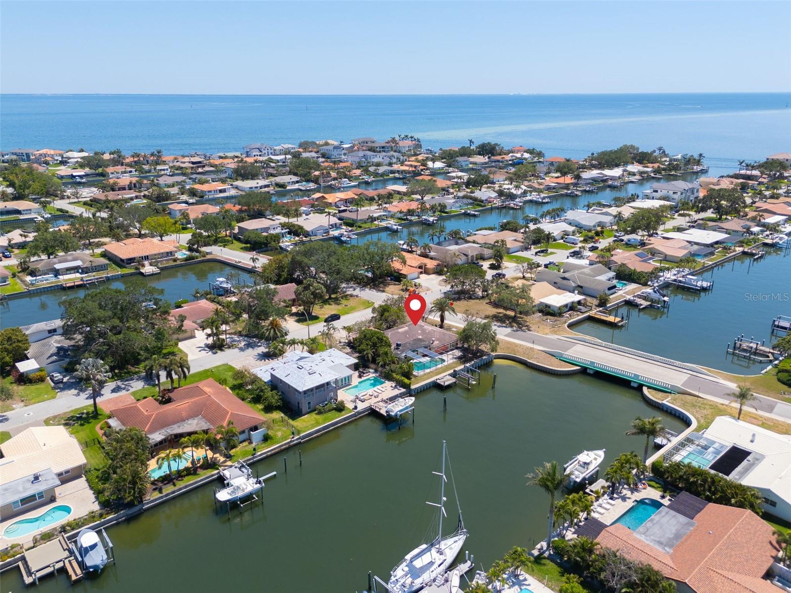 Details for 2001 Iowa Avenue Ne, ST PETERSBURG, FL 33703