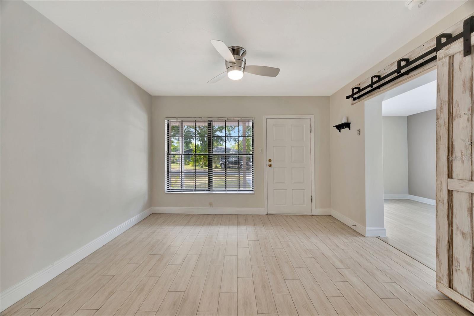 Image 5 of 39 For 2106 Saint Isabel Street