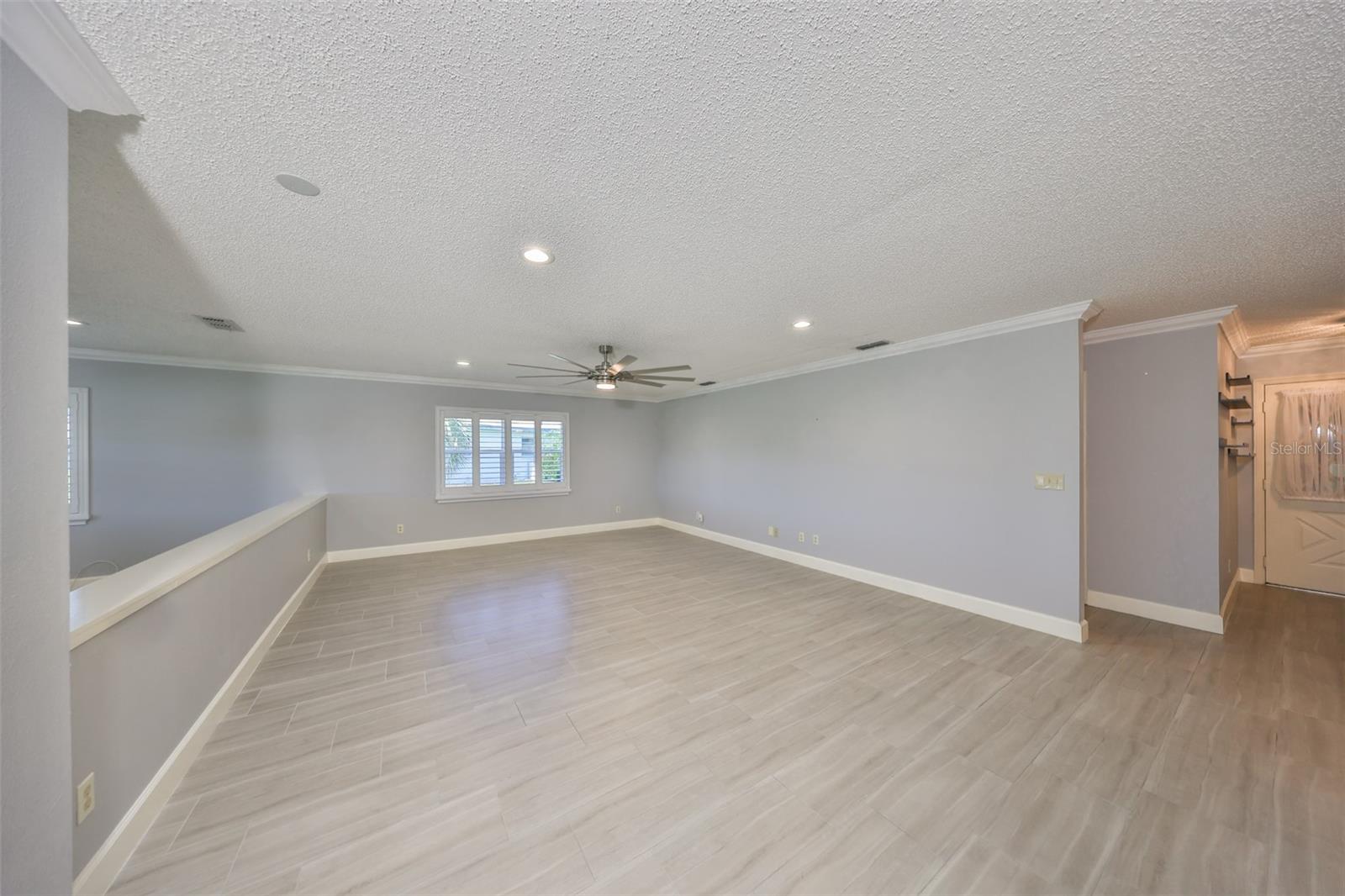 Image 14 of 53 For 2509 Locksley Street 237