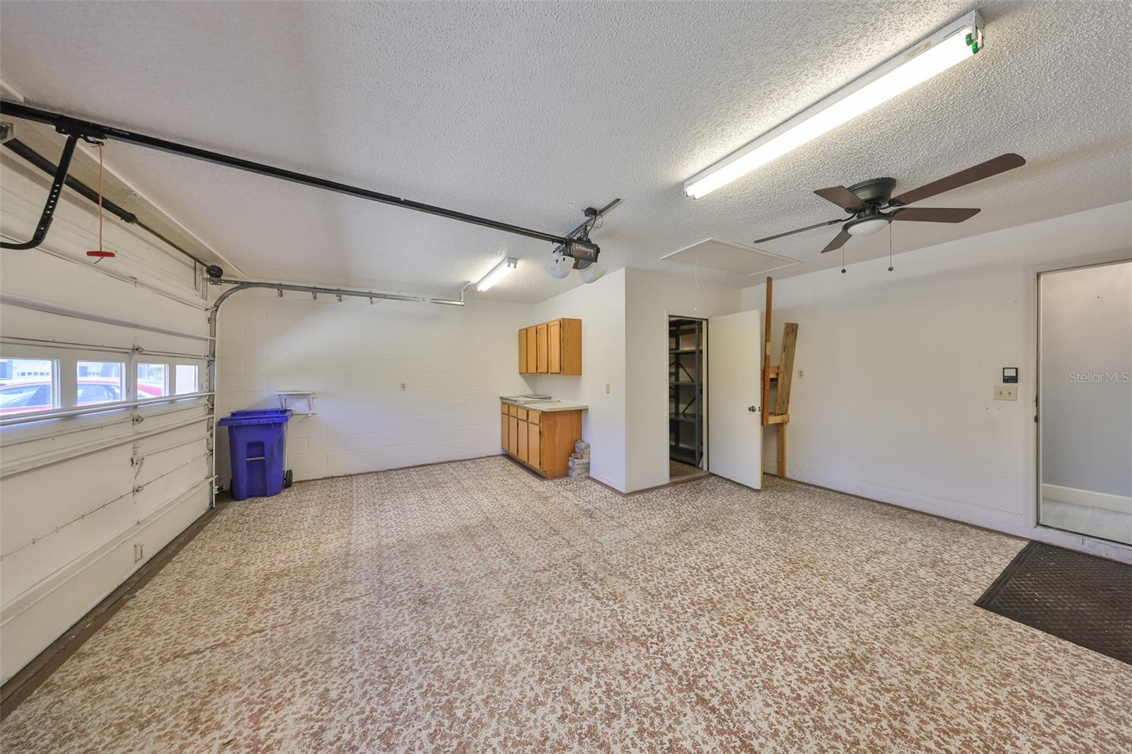 Image 26 of 53 For 2509 Locksley Street 237