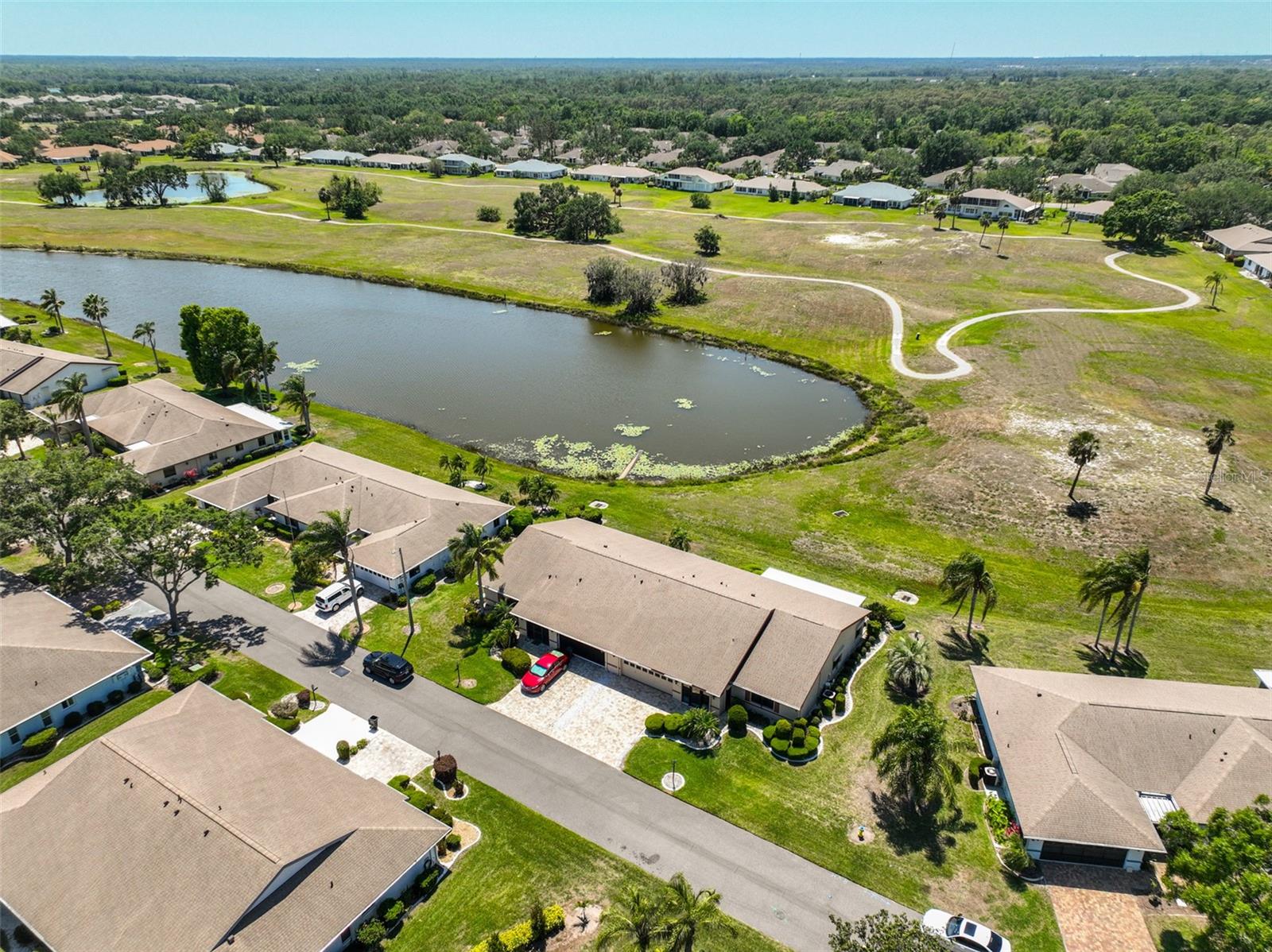 Image 40 of 53 For 2509 Locksley Street 237