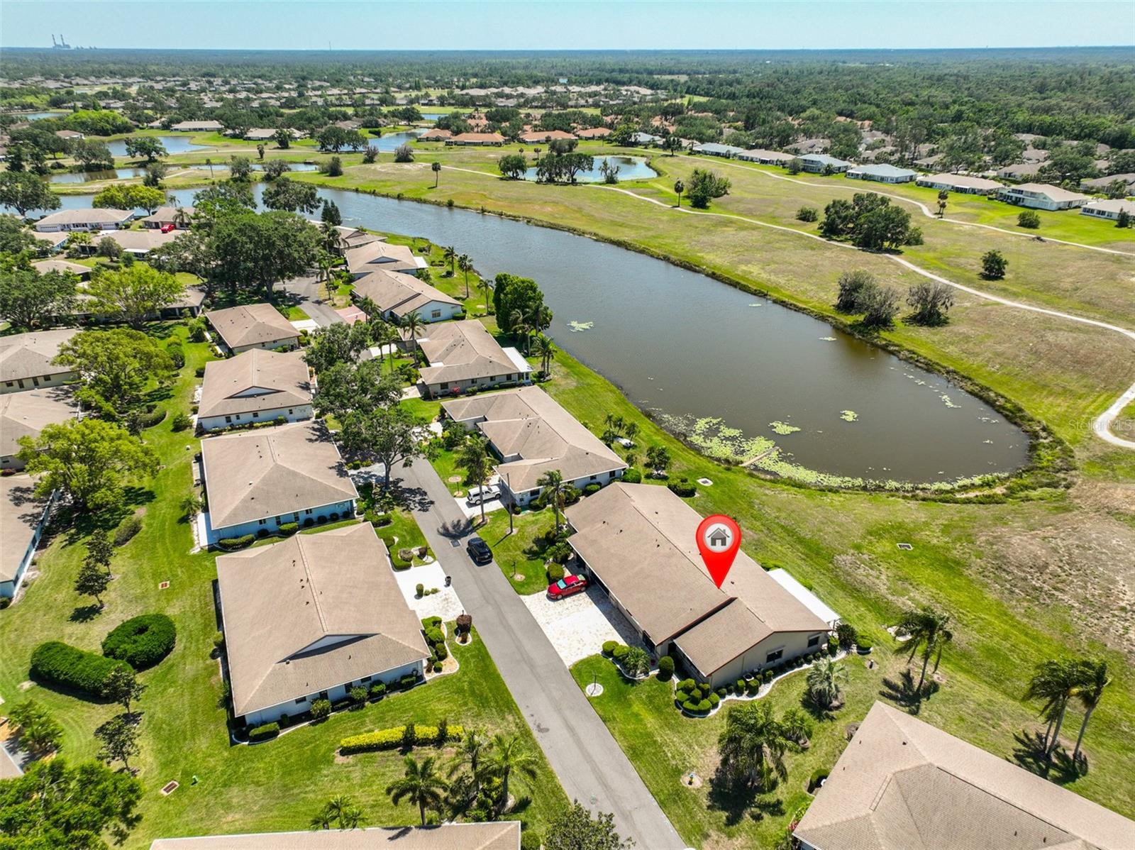 Image 41 of 53 For 2509 Locksley Street 237