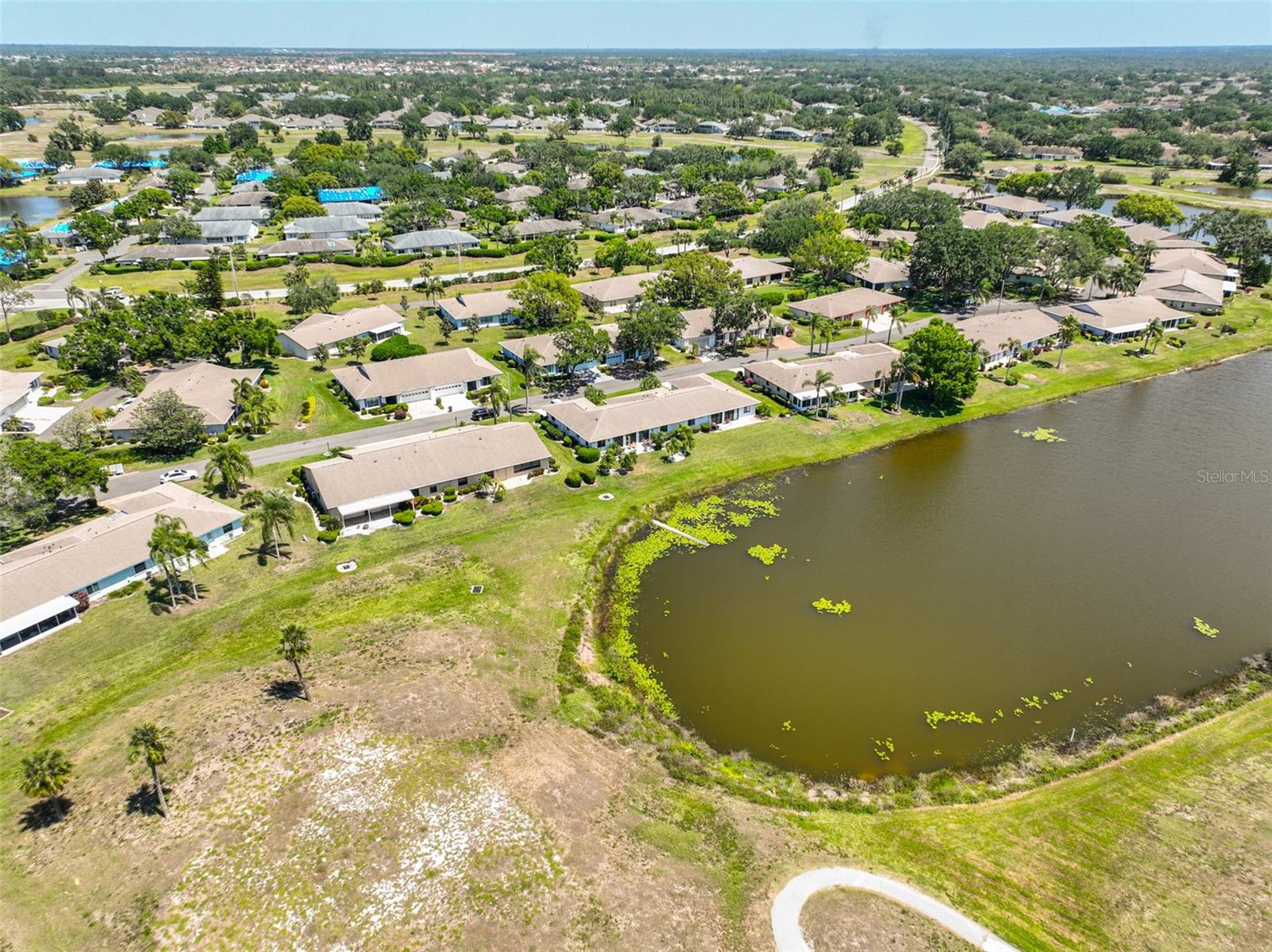 Image 44 of 53 For 2509 Locksley Street 237