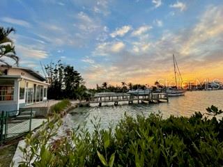 Listing photo id 30 for 712 Sunset Cove