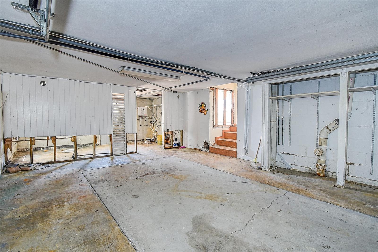 Listing photo id 44 for 712 Sunset Cove