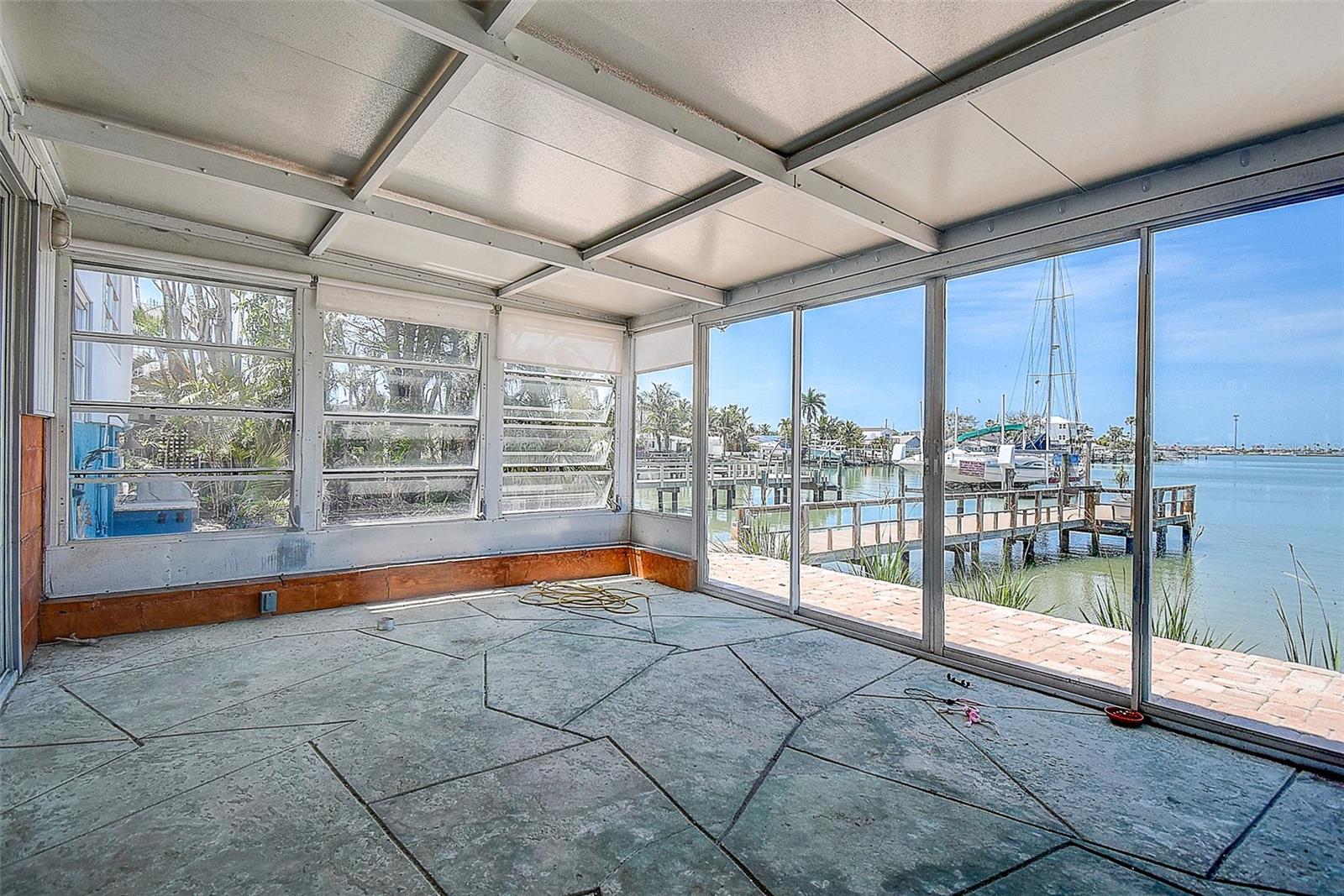 Listing photo id 58 for 712 Sunset Cove