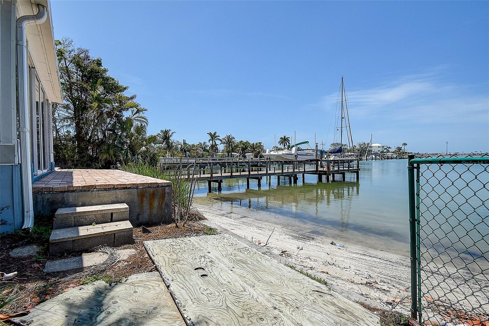 Listing photo id 61 for 712 Sunset Cove