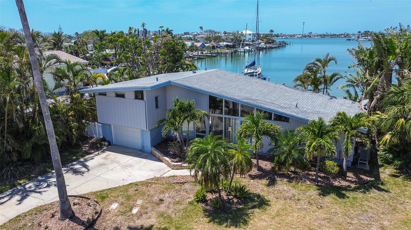 Listing photo id 65 for 712 Sunset Cove