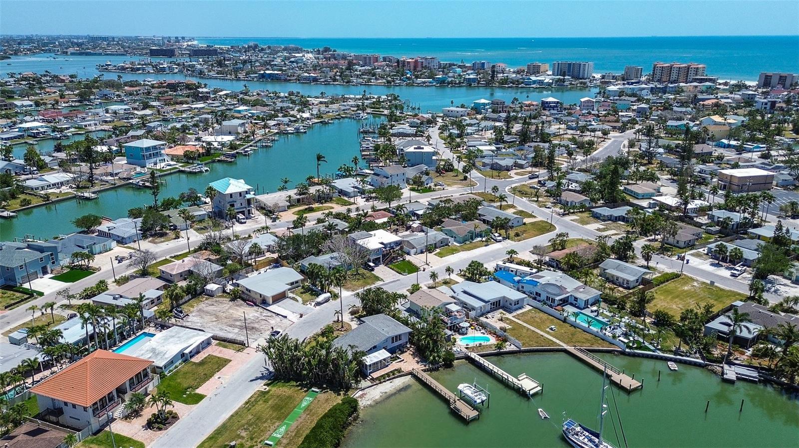 Listing photo id 70 for 712 Sunset Cove