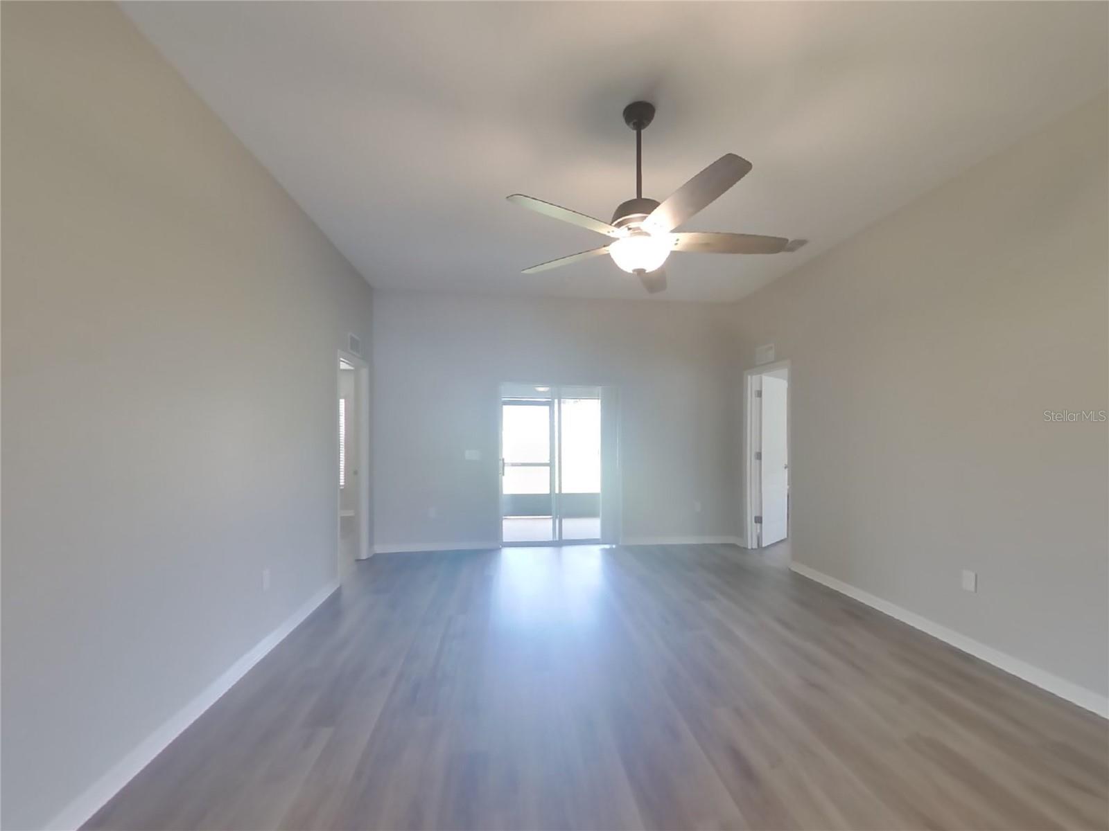 Image 2 of 20 For 6046 Eagle Pointe Drive