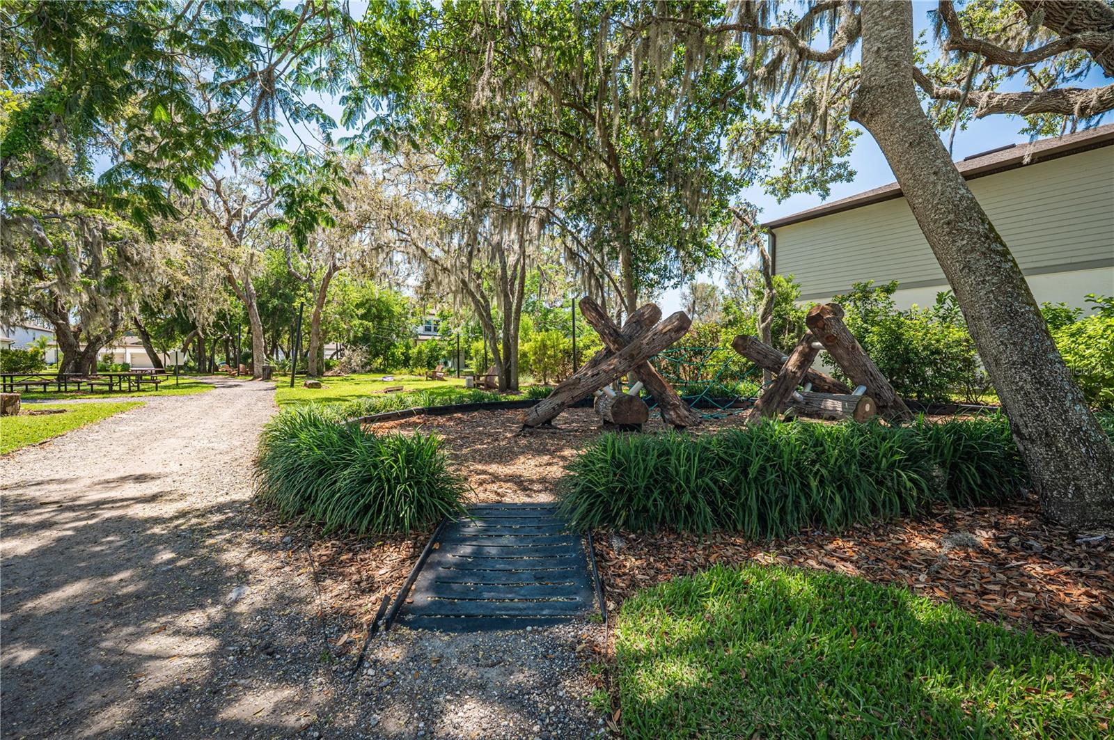 Image 35 of 38 For 14146 Samoa Hill Court