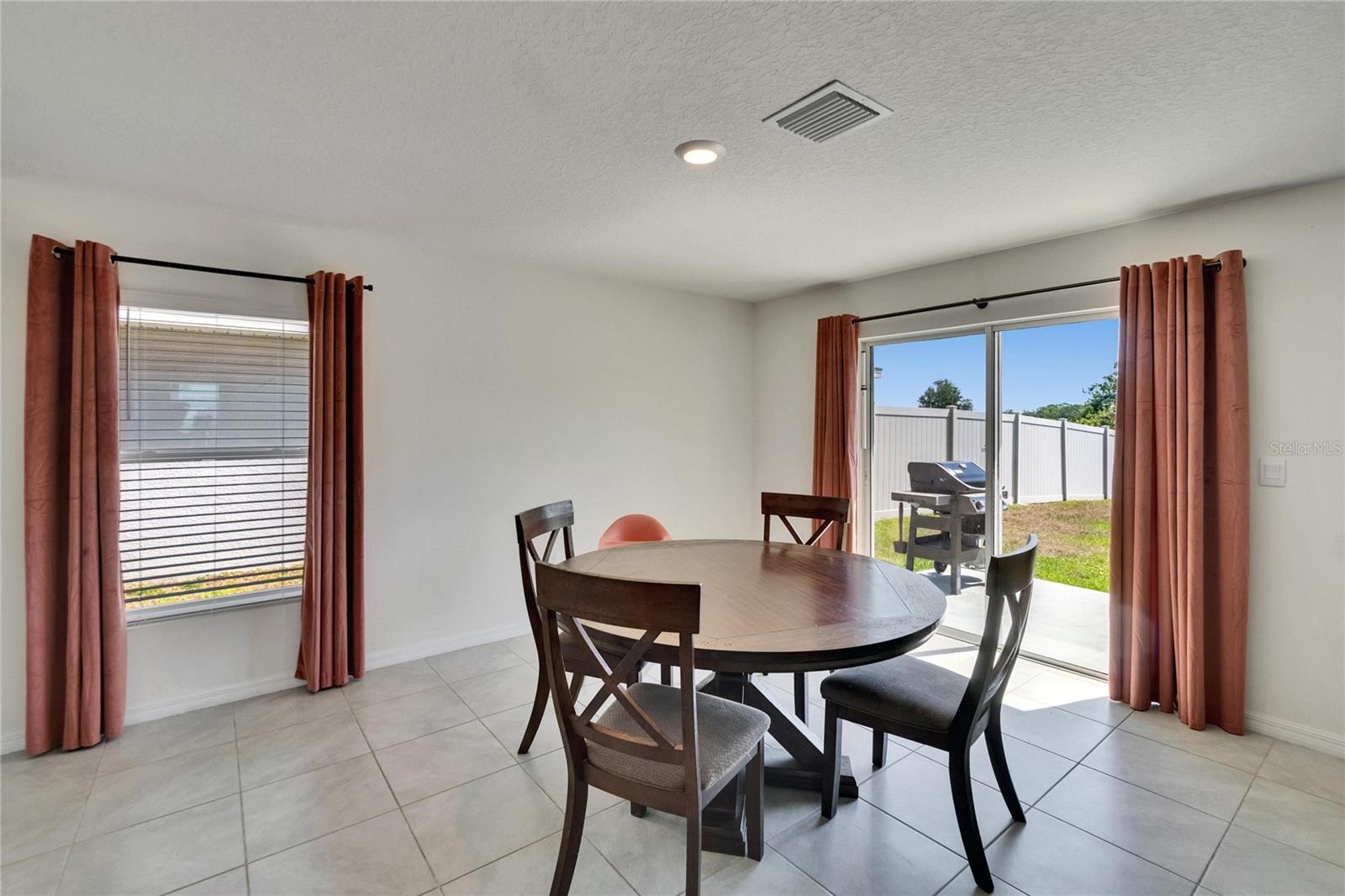 Image 16 of 55 For 16894 Delia Street