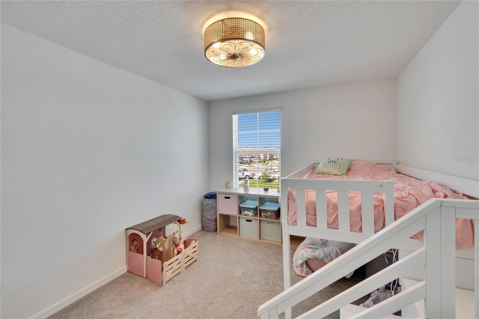 Image 36 of 55 For 16894 Delia Street