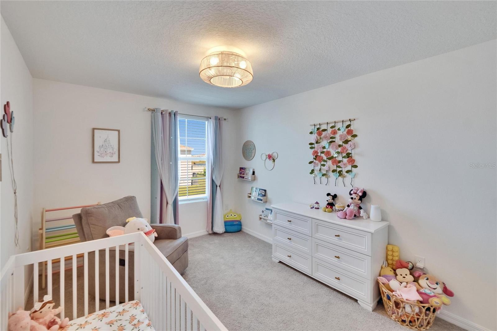 Image 39 of 55 For 16894 Delia Street