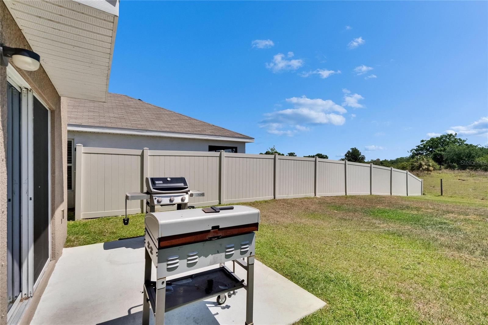 Image 42 of 55 For 16894 Delia Street