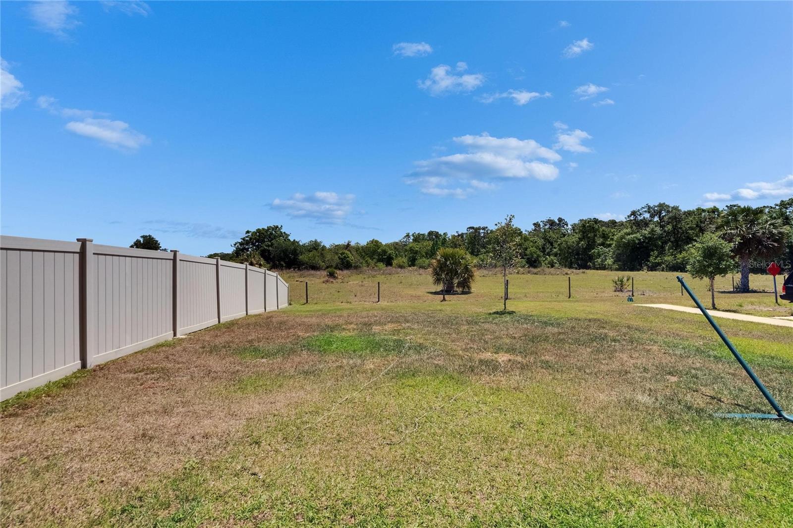 Image 44 of 55 For 16894 Delia Street