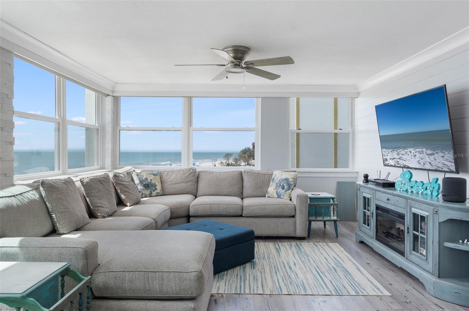 Image 5 of 24 For 17408 Gulf Boulevard 301