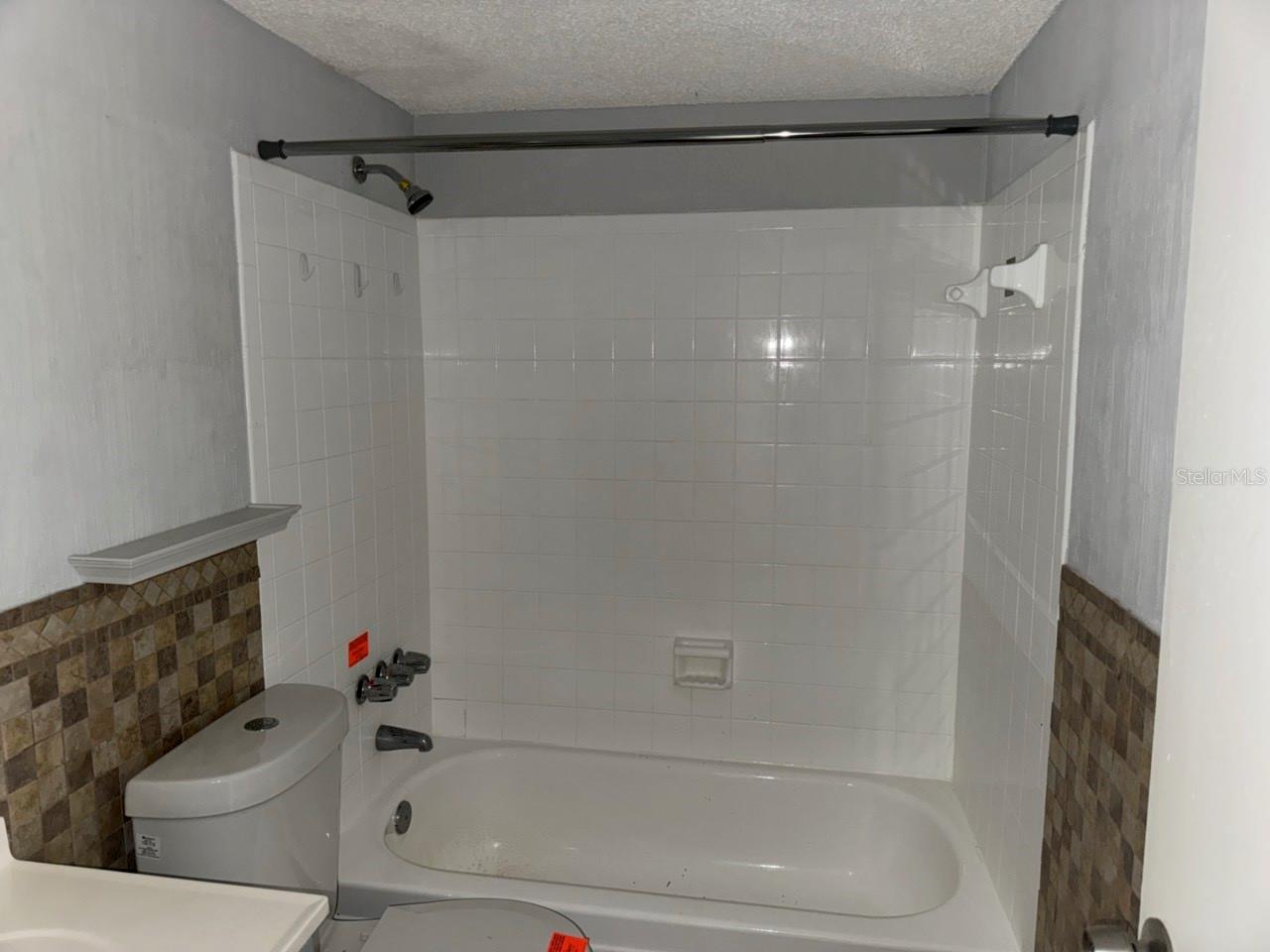 Image 7 of 15 For 11405 3rd Street N 2
