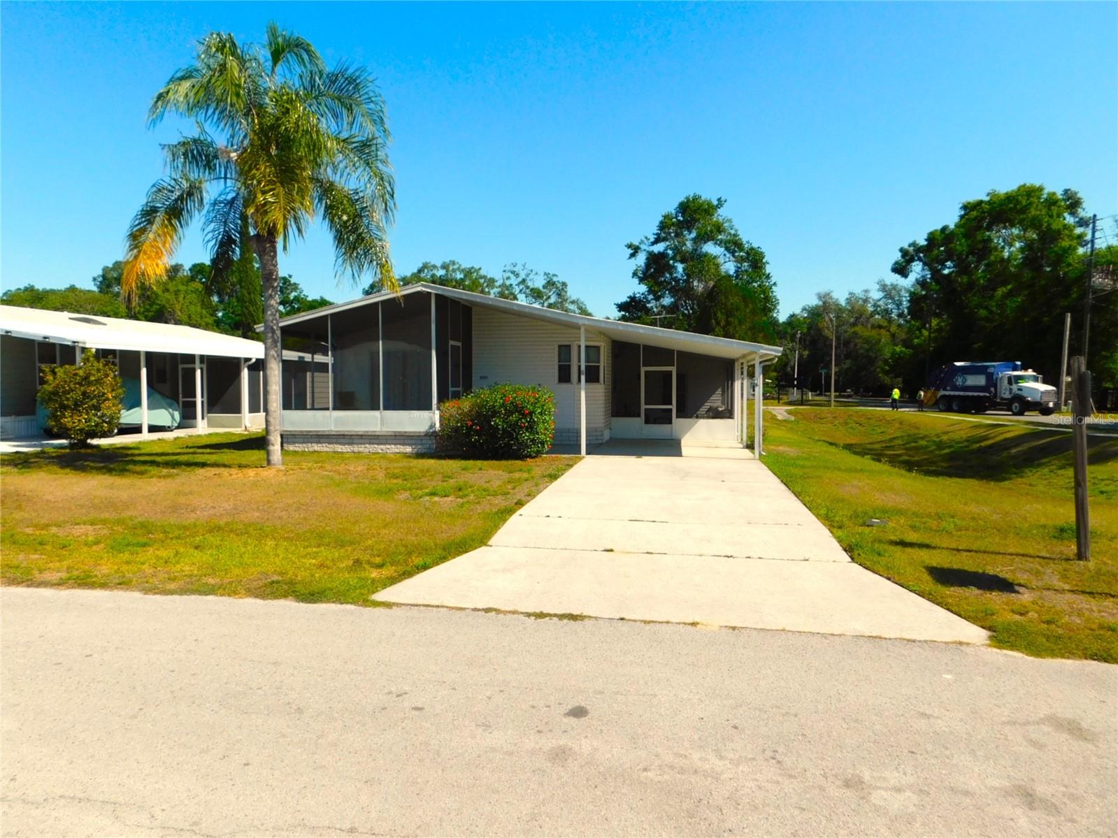 Details for 38721 Granger Ln, ZEPHYRHILLS, FL 33542