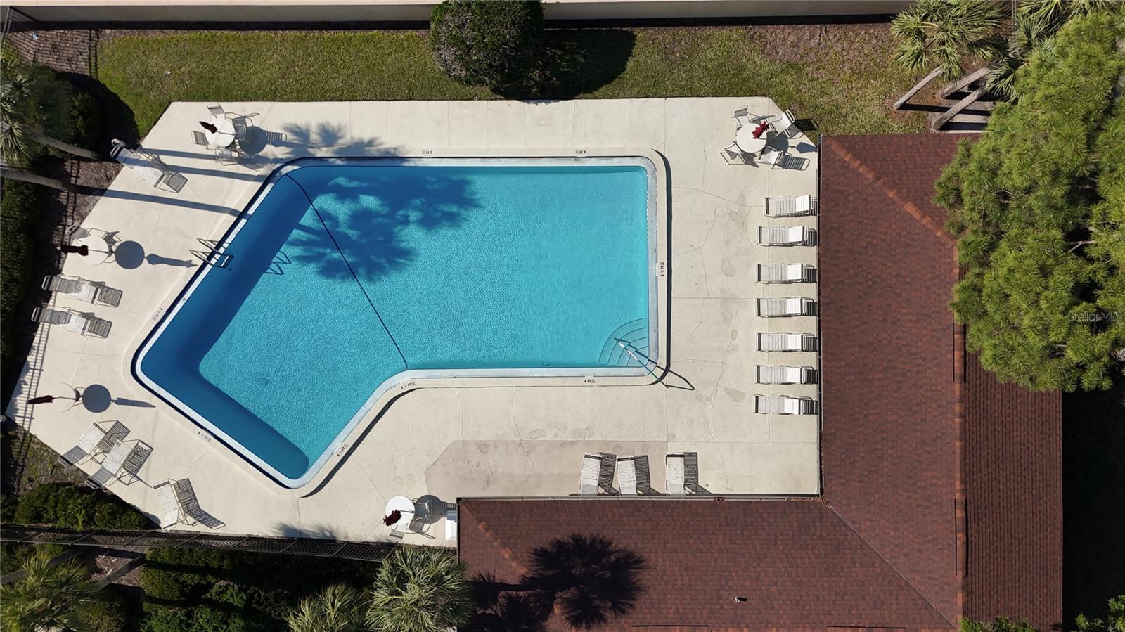 Image 13 of 63 For 2693 Sabal Springs Circle 206