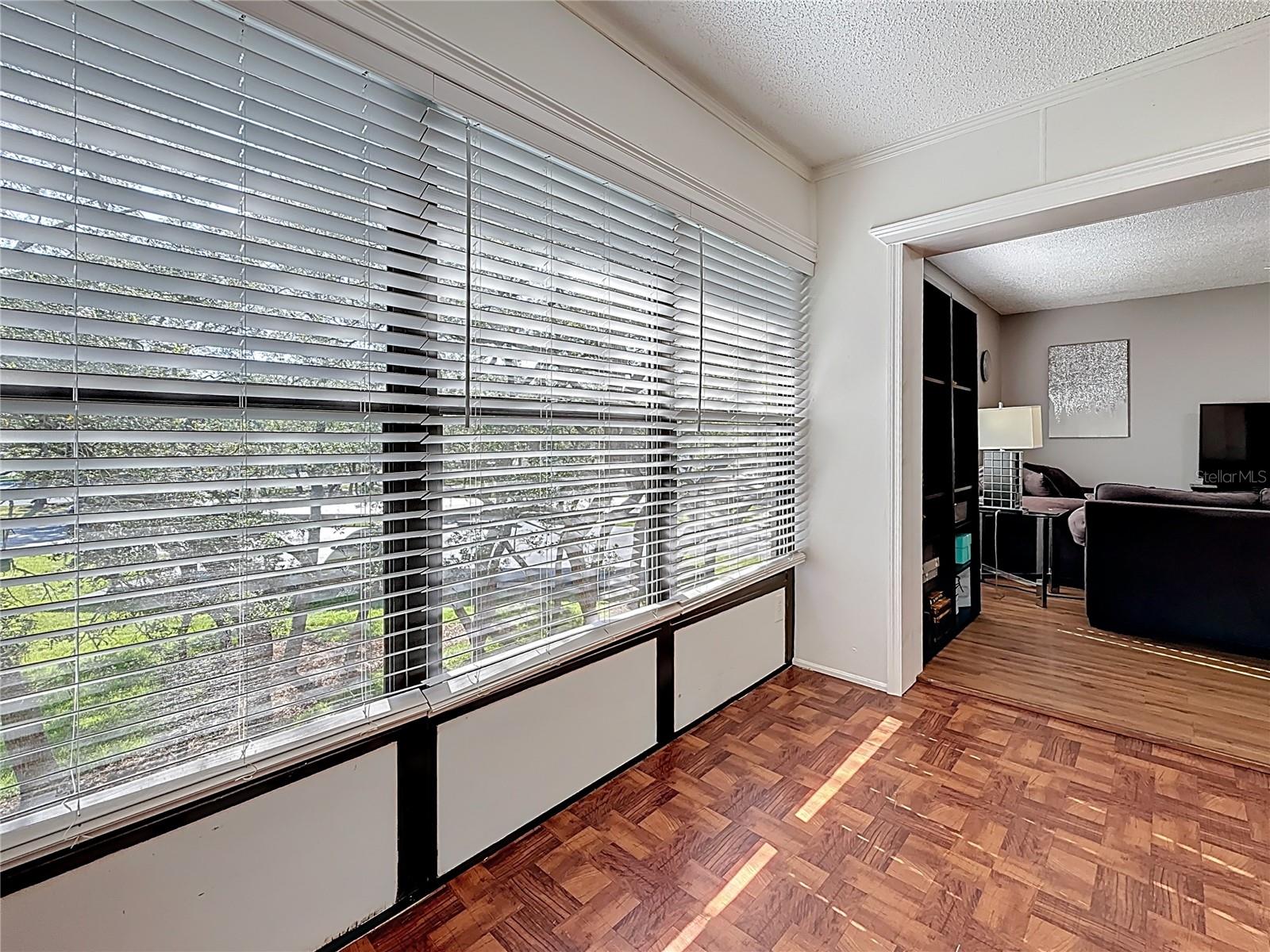 Image 31 of 63 For 2693 Sabal Springs Circle 206