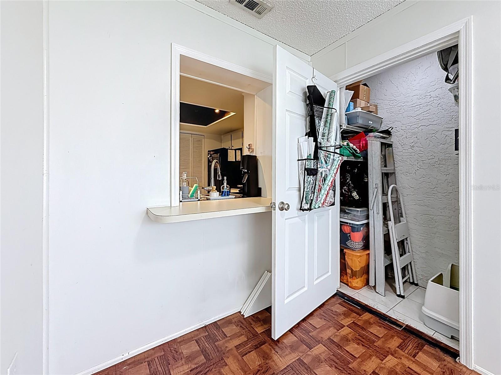 Image 41 of 63 For 2693 Sabal Springs Circle 206