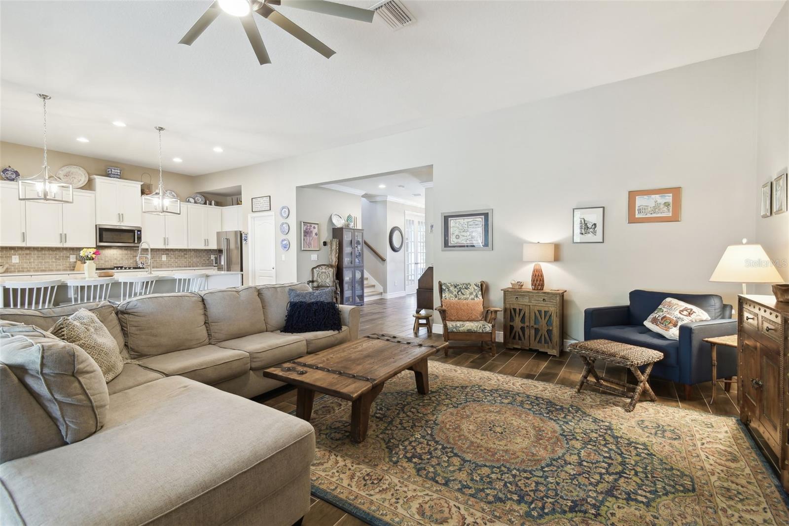 Image 15 of 72 For 11852 Lake Lucaya Drive