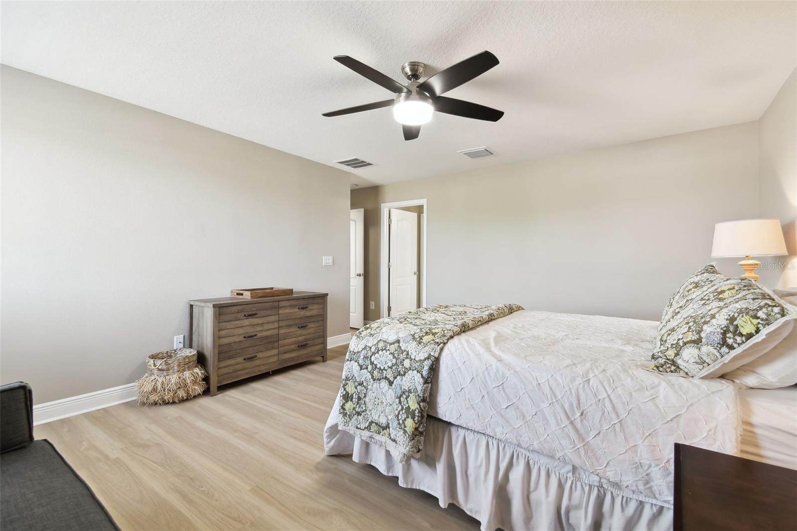 Image 38 of 72 For 11852 Lake Lucaya Drive