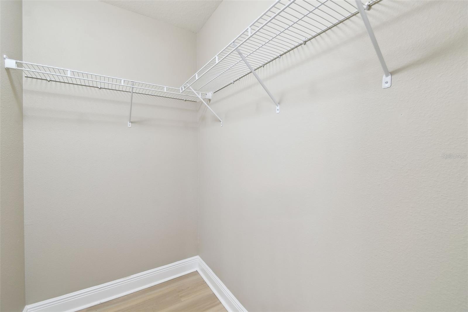 Image 41 of 72 For 11852 Lake Lucaya Drive