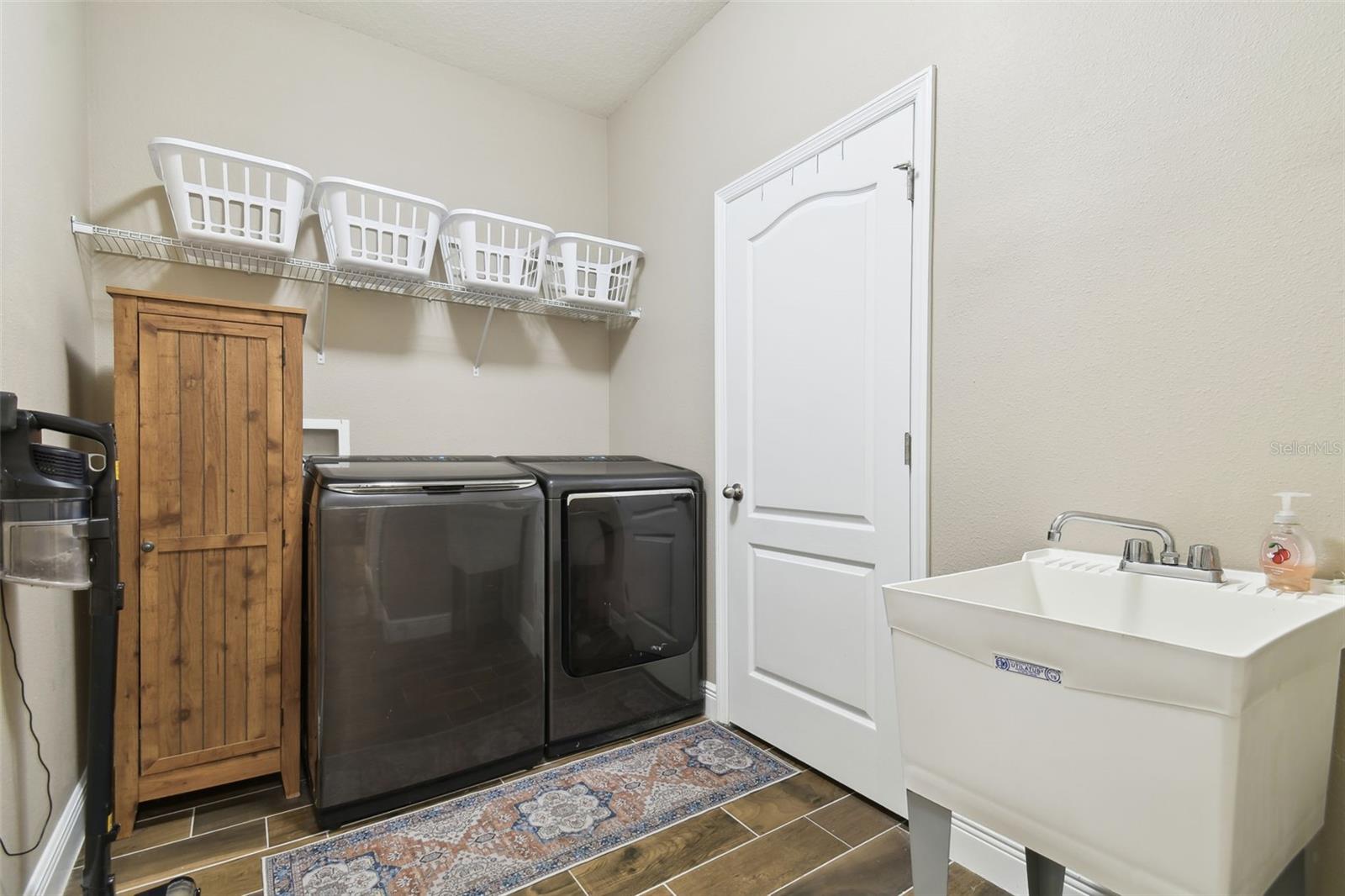 Image 55 of 72 For 11852 Lake Lucaya Drive