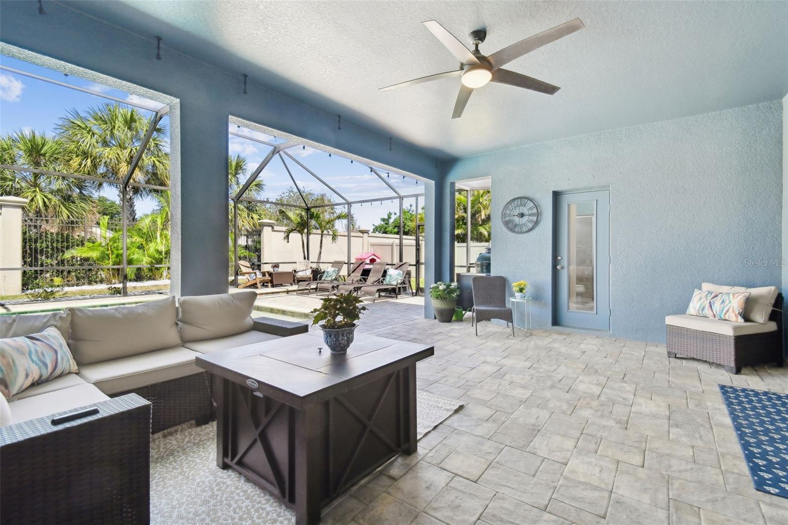 Image 57 of 72 For 11852 Lake Lucaya Drive
