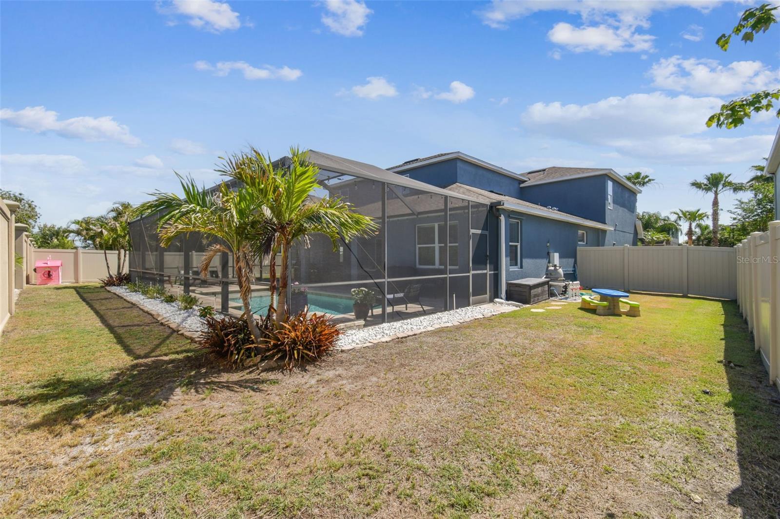 Image 63 of 72 For 11852 Lake Lucaya Drive