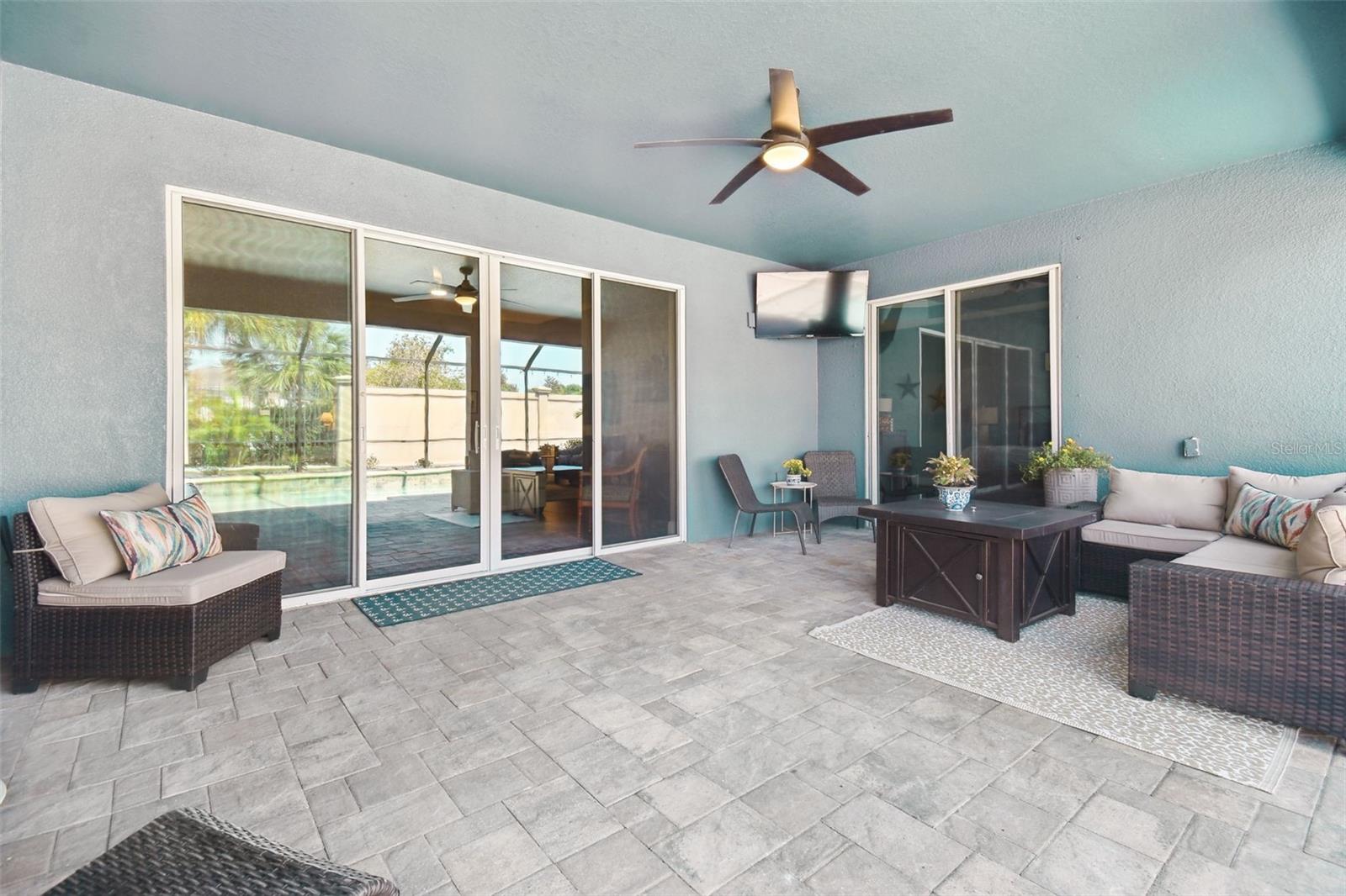 Image 67 of 72 For 11852 Lake Lucaya Drive