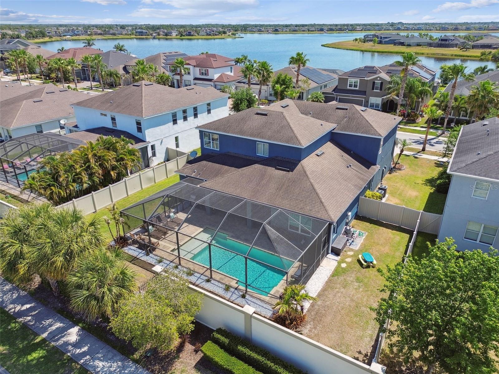 Image 70 of 72 For 11852 Lake Lucaya Drive