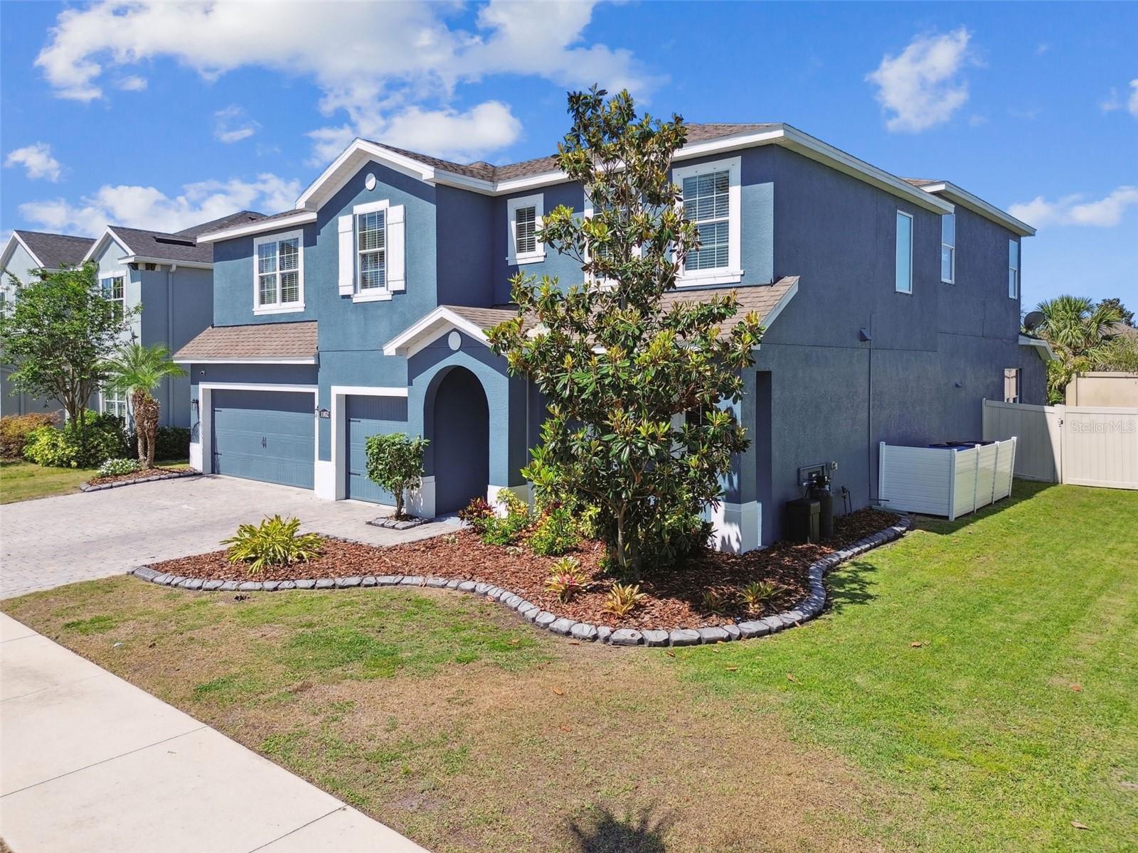 Image 71 of 72 For 11852 Lake Lucaya Drive