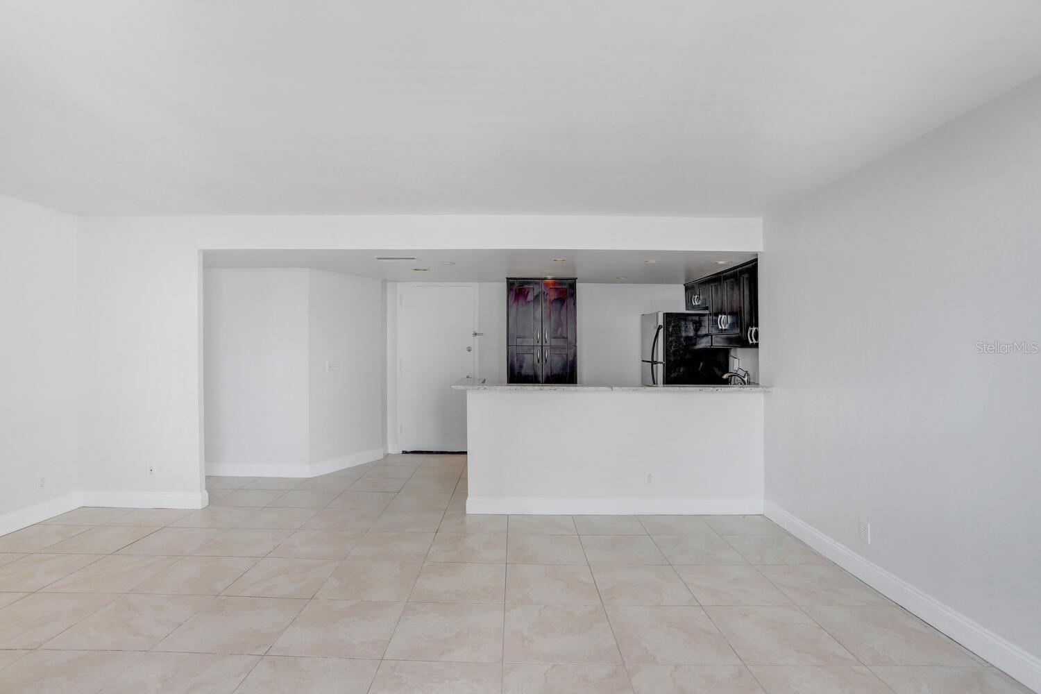 Image 5 of 19 For 4015 Bayshore Boulevard 8e