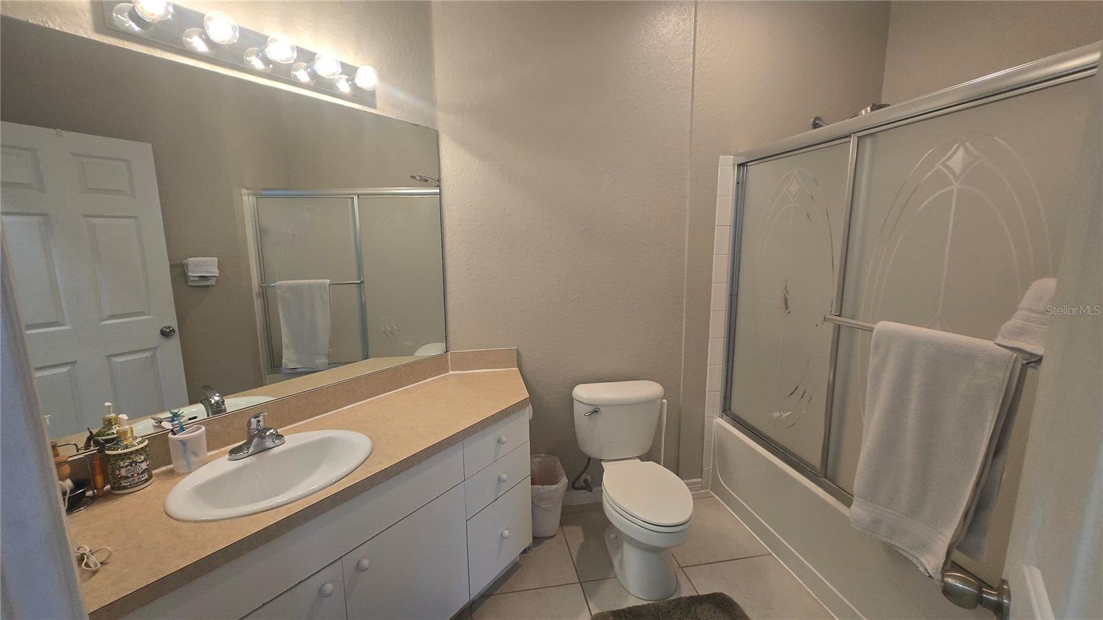 Image 11 of 19 For 4323 Bayside Village Drive 212