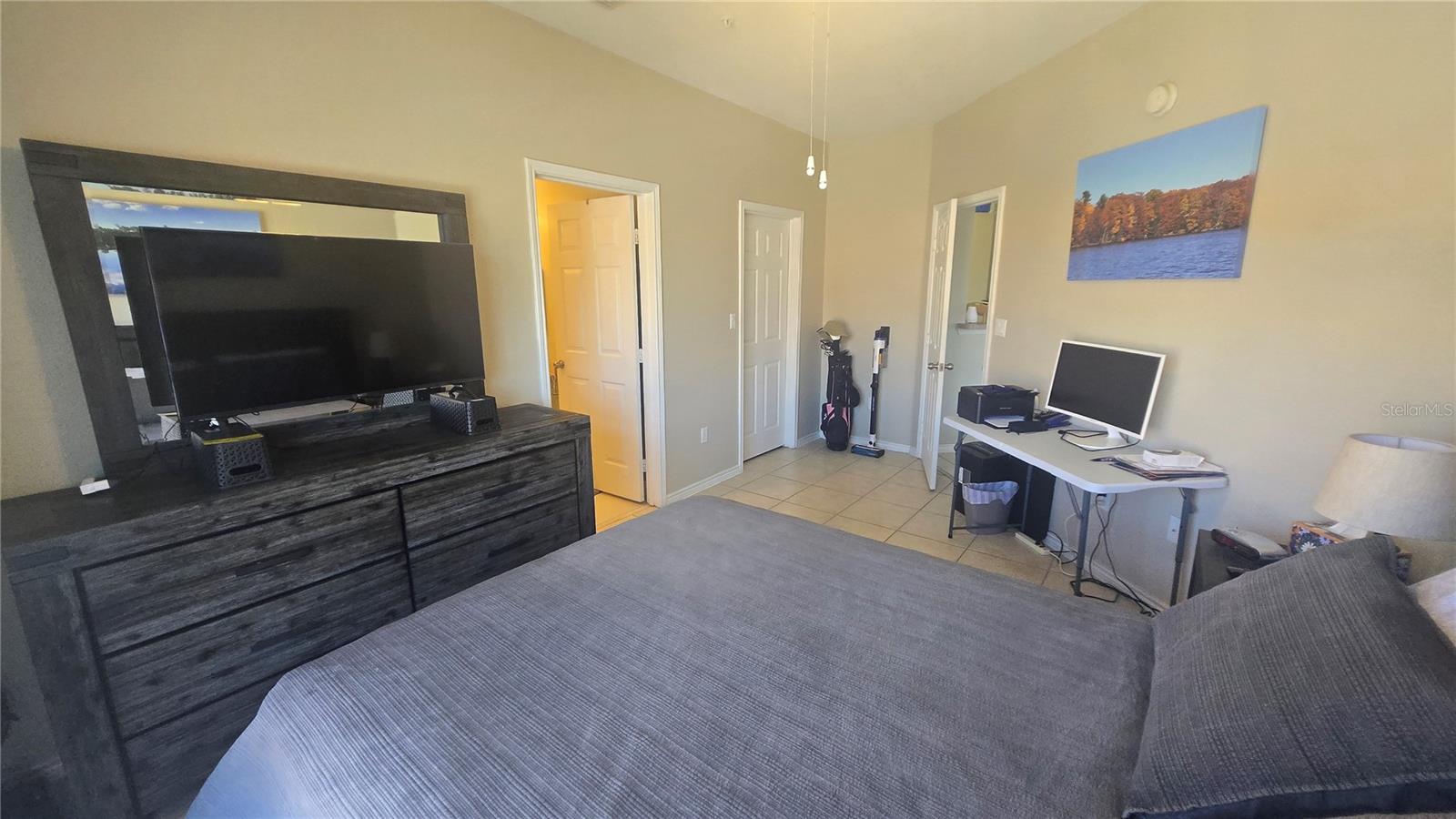 Image 16 of 19 For 4323 Bayside Village Drive 212