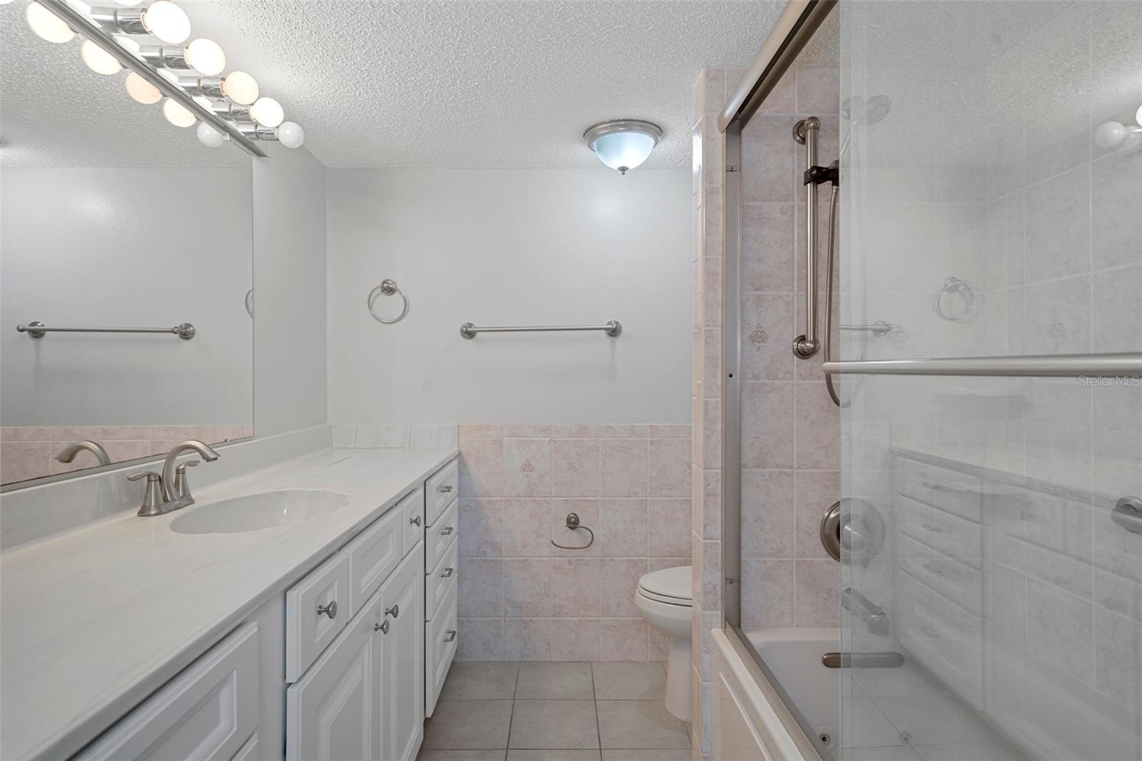 Image 40 of 49 For 5980 Shore Boulevard S 312
