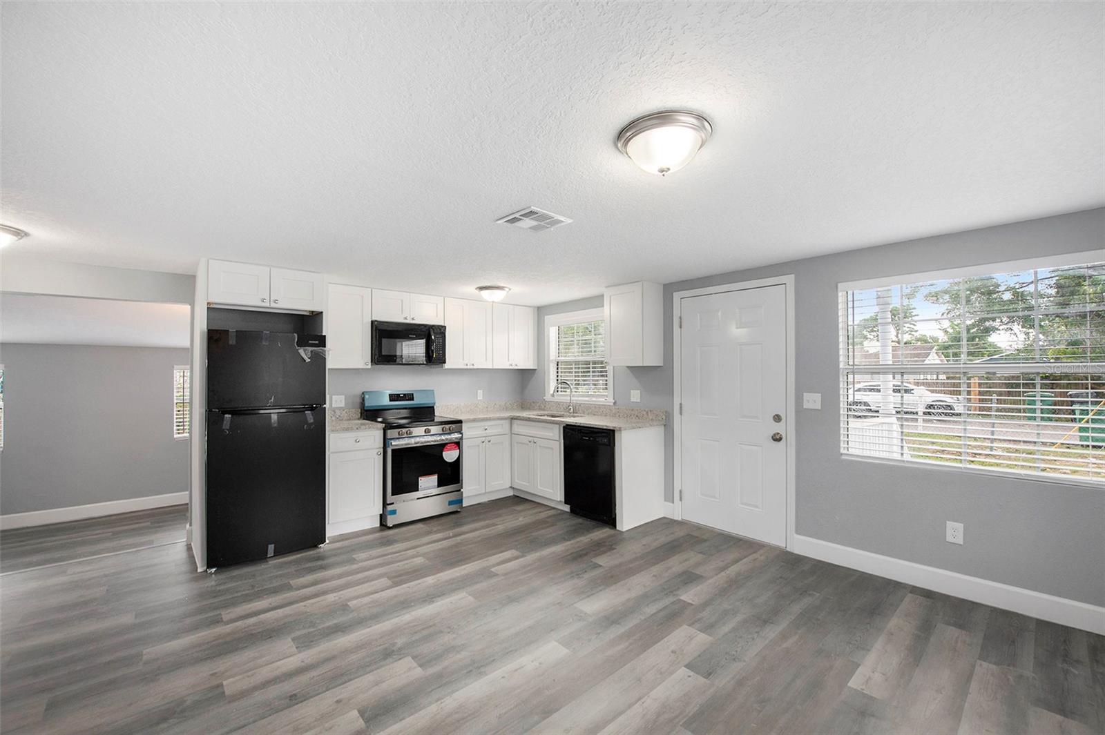Image 12 of 27 For 8624 Semmes Street