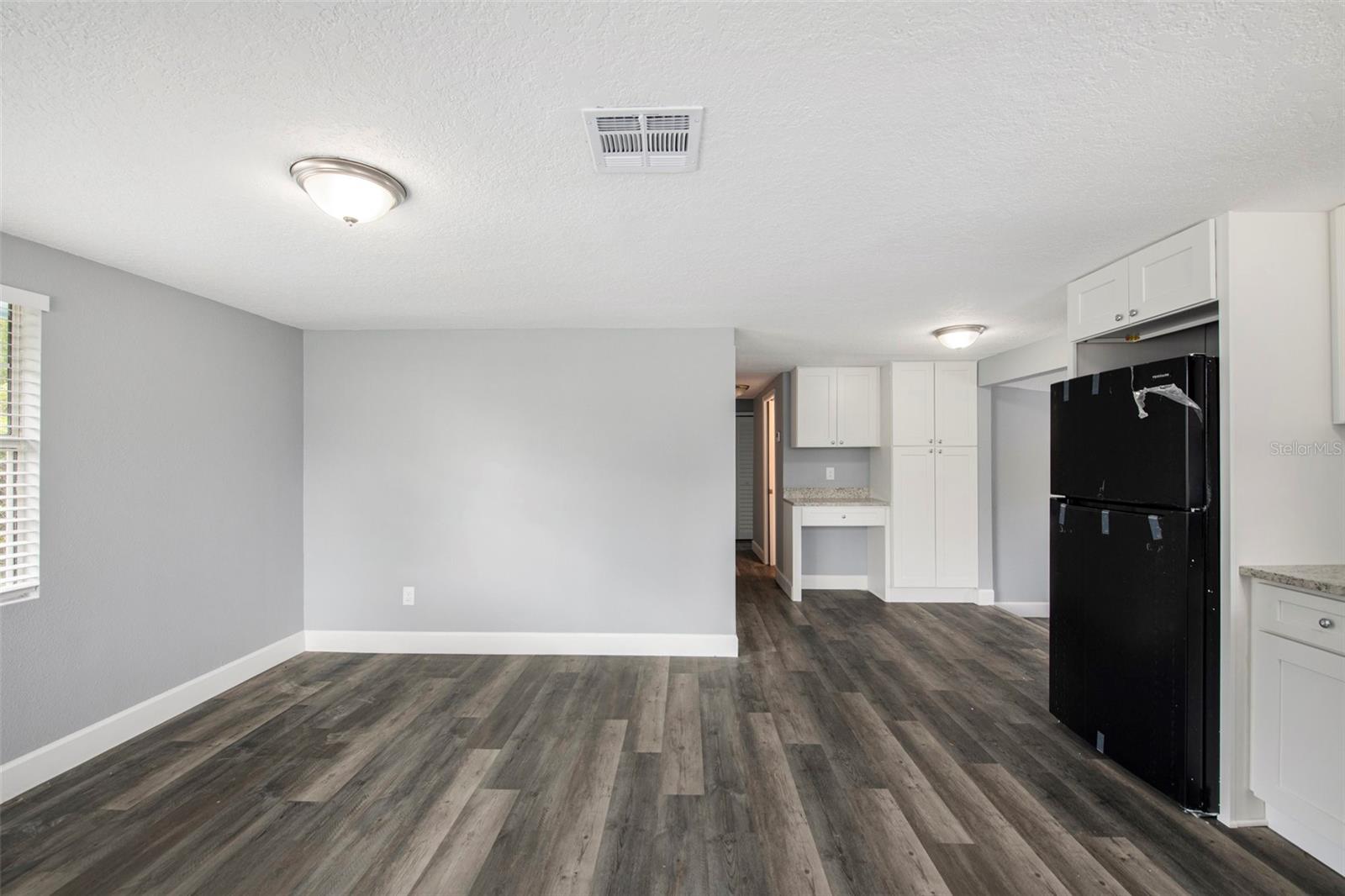 Image 8 of 27 For 8624 Semmes Street