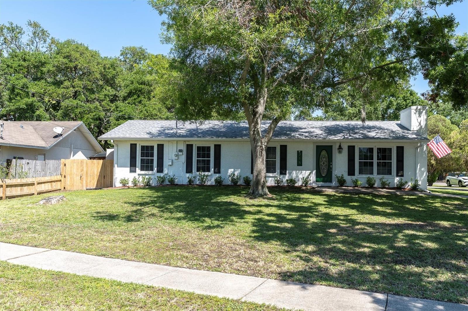 Details for 315 Oakwood Boulevard, OLDSMAR, FL 34677