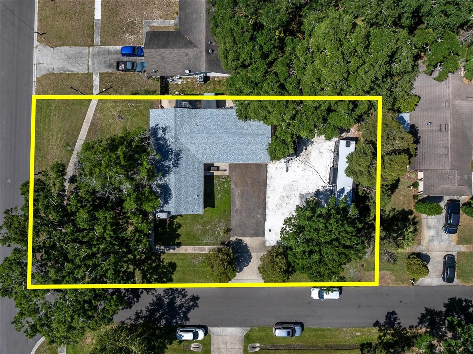 Image 34 of 48 For 315 Oakwood Boulevard