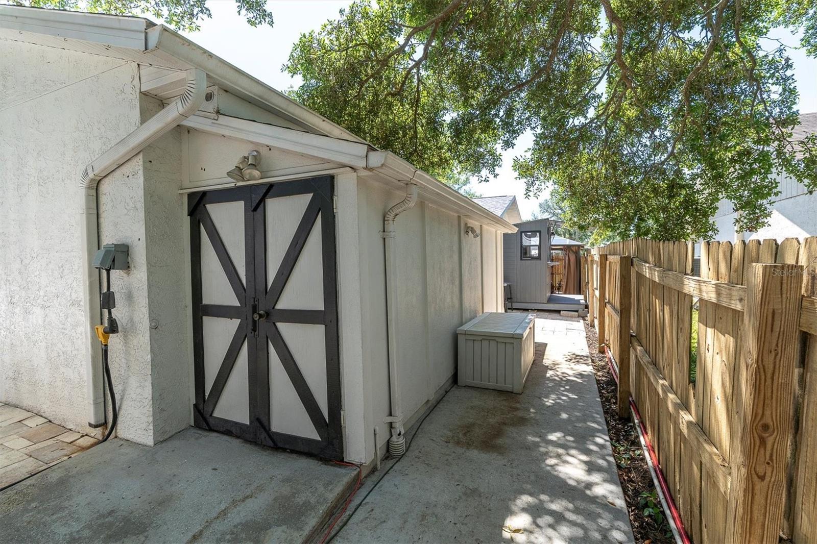 Image 35 of 48 For 315 Oakwood Boulevard
