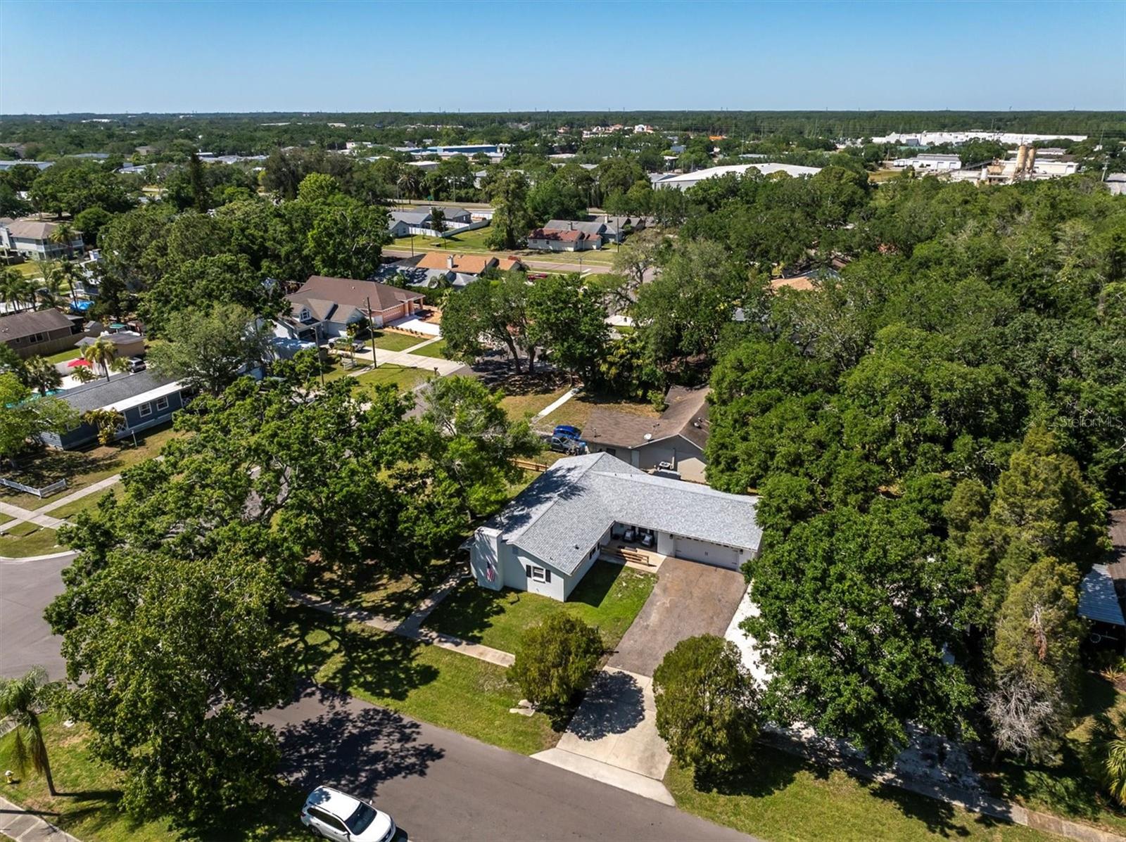 Image 42 of 48 For 315 Oakwood Boulevard
