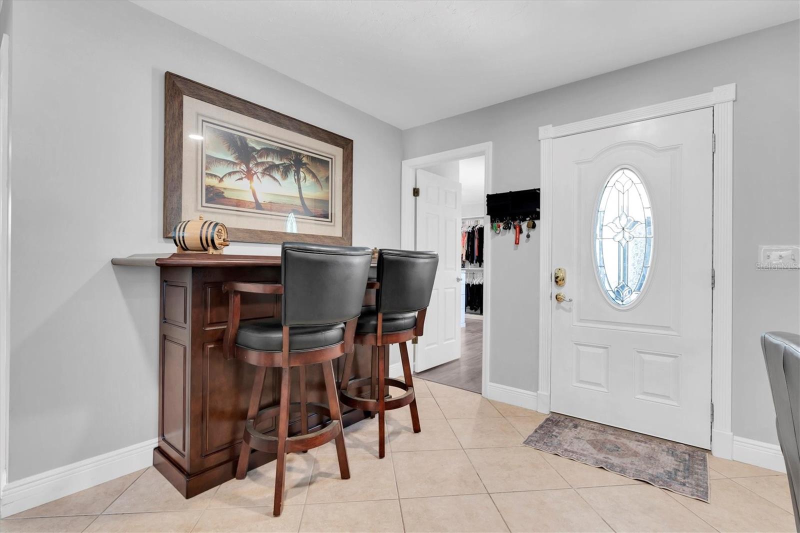 Image 7 of 48 For 315 Oakwood Boulevard