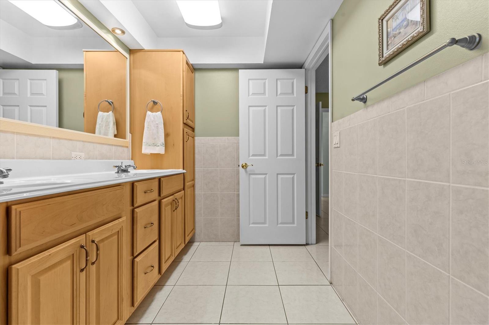 Image 20 of 55 For 28628 Twinbrook  Ln