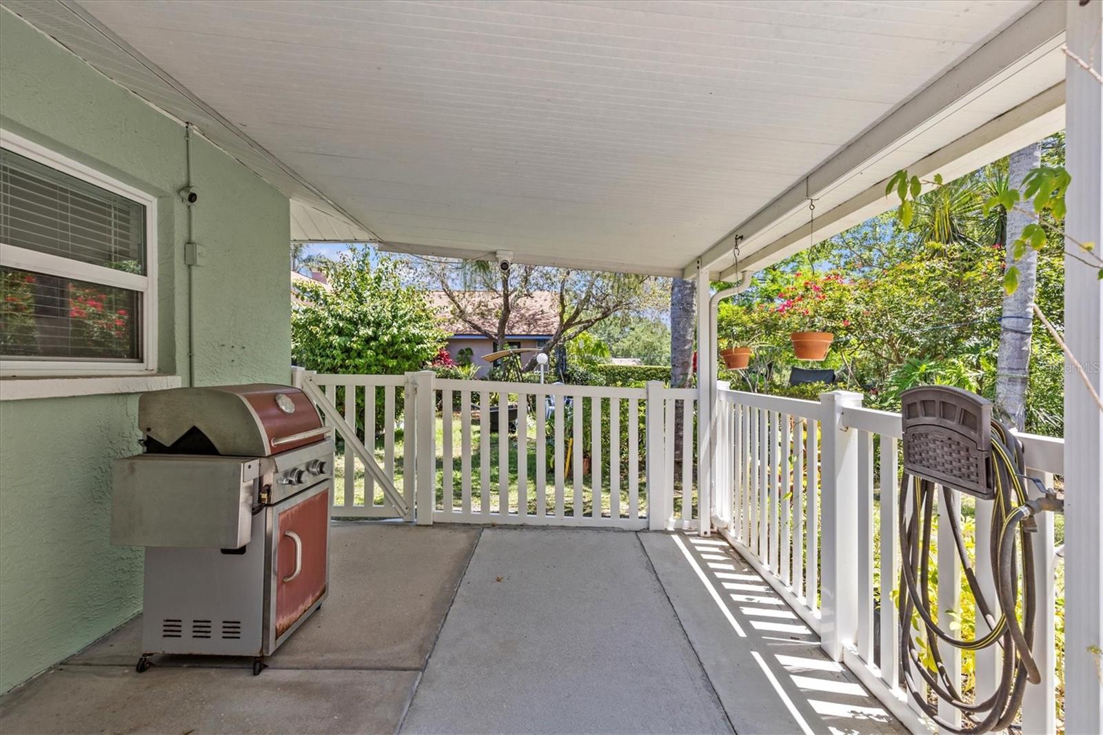 Image 32 of 55 For 28628 Twinbrook  Ln