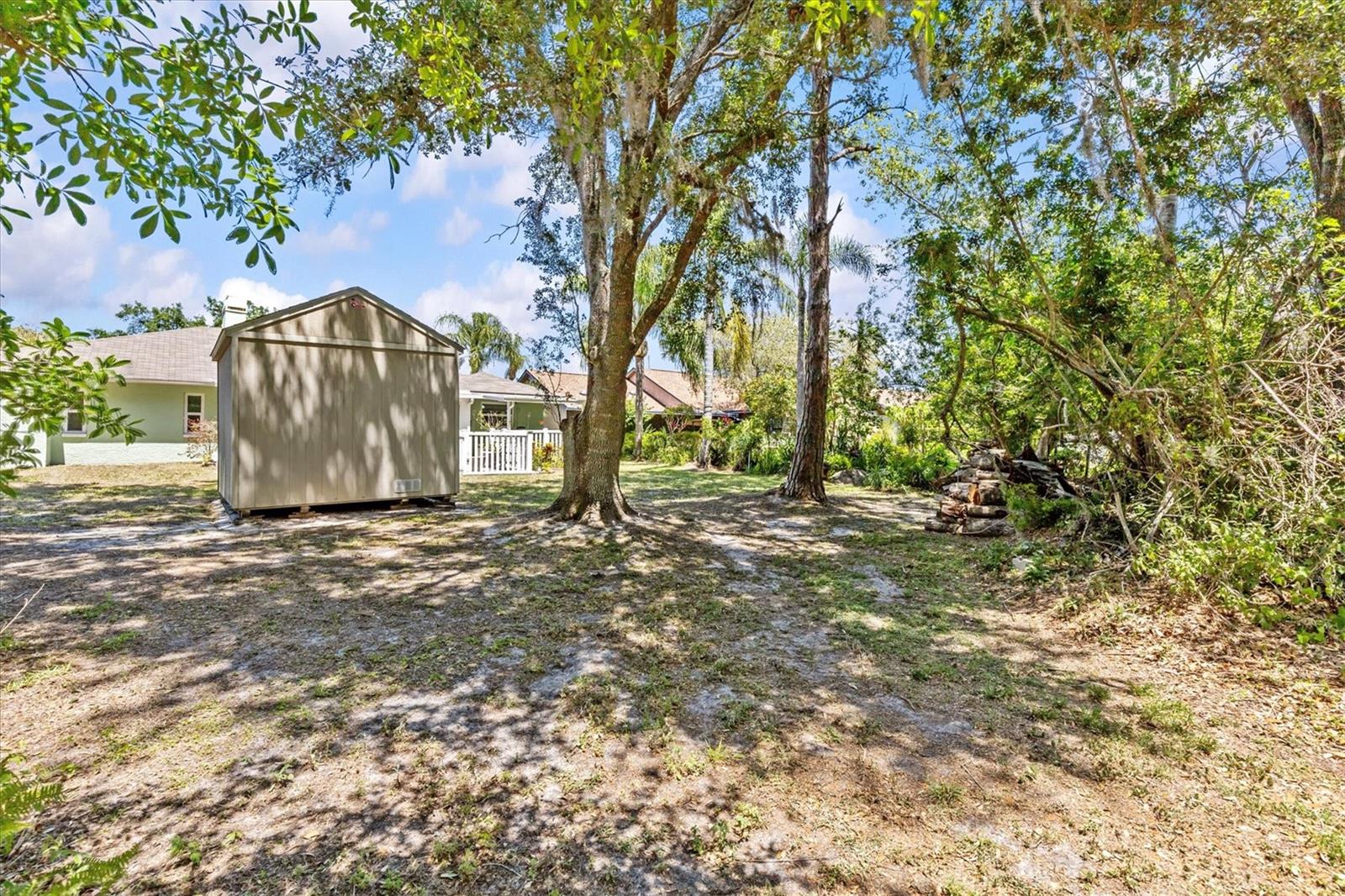 Image 36 of 55 For 28628 Twinbrook  Ln